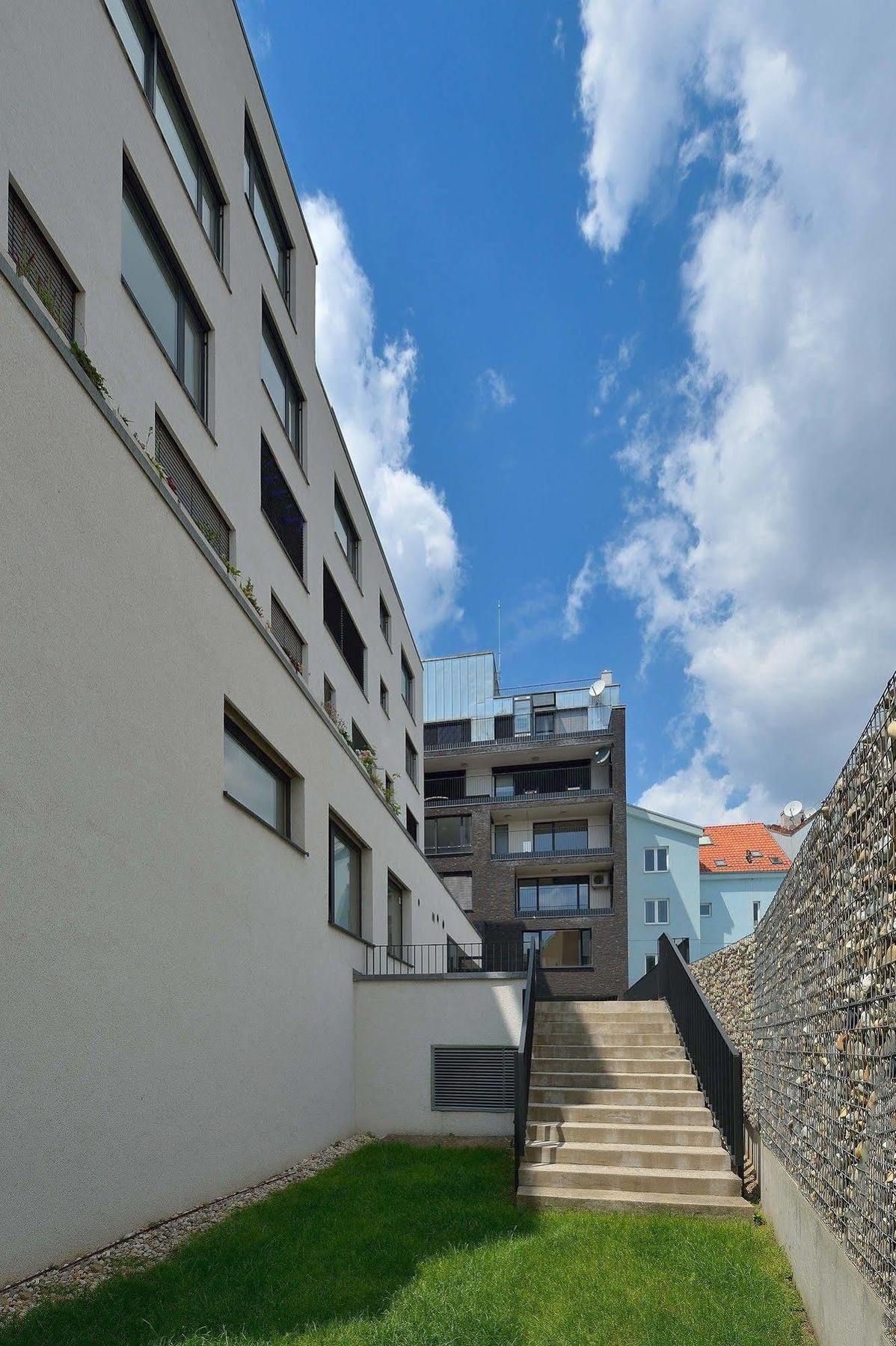Ambiente Serviced Apartments - Dunajska Pressburg Exterior foto